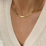 Load image into Gallery viewer, Snake Chain Necklace