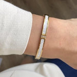 Load image into Gallery viewer, Arla - Mother Of Pearl Bangle