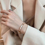 Load image into Gallery viewer, Arla - Mother Of Pearl Bangle