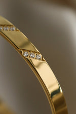 Load image into Gallery viewer, Leah Bangle