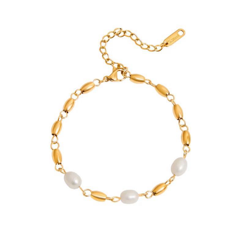 Nawal Pearl Bracelet