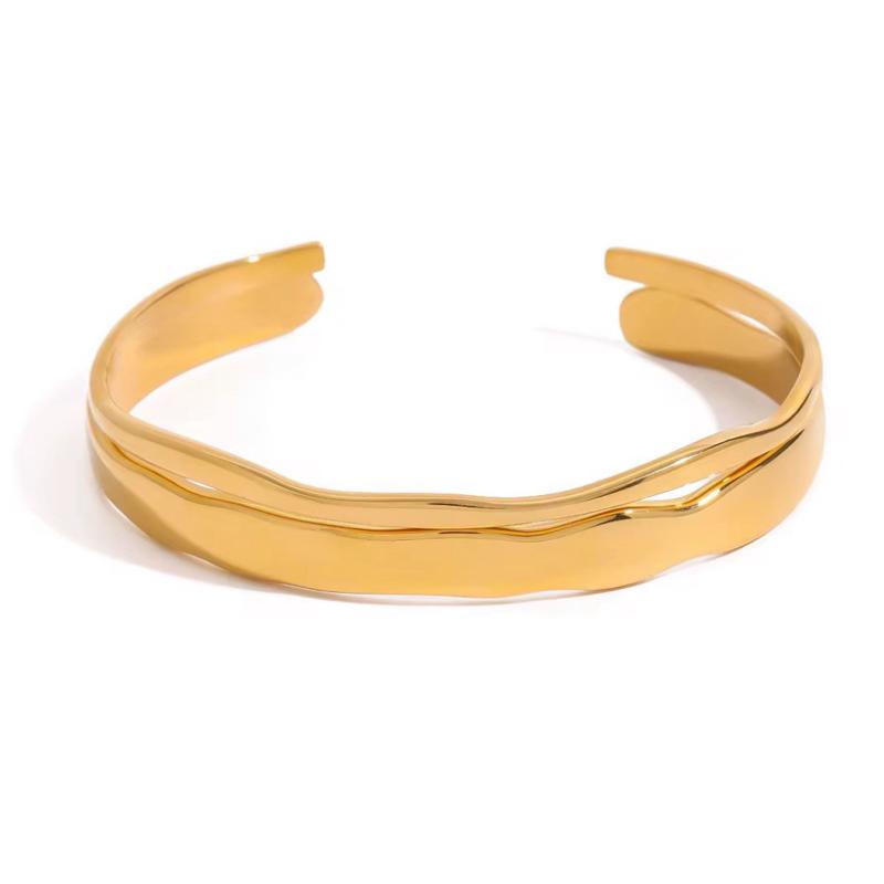 Waveline - Adjustable 18k Gold Plated Cuff Bangle