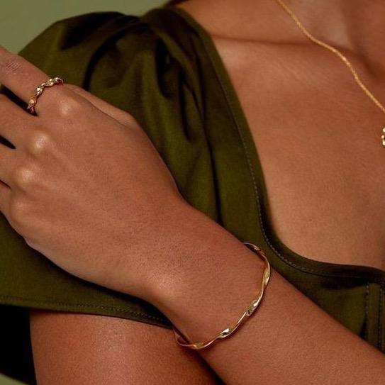 Ribbon Twist Adjustable Cuff Bangle