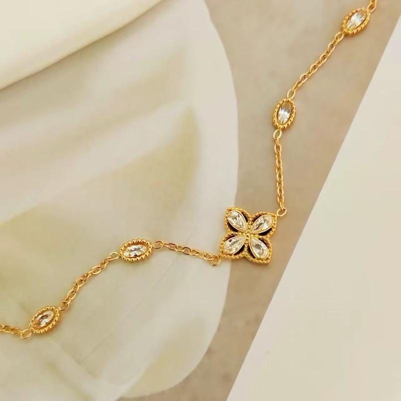 Luna Bloom Bracelet
