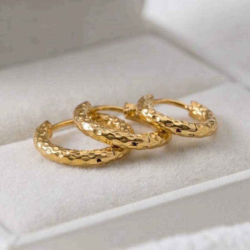 Textured Huggie Hoops - Stainless Steel - 18k Gold Plated