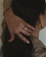 Load image into Gallery viewer, V-hoop Earrings
