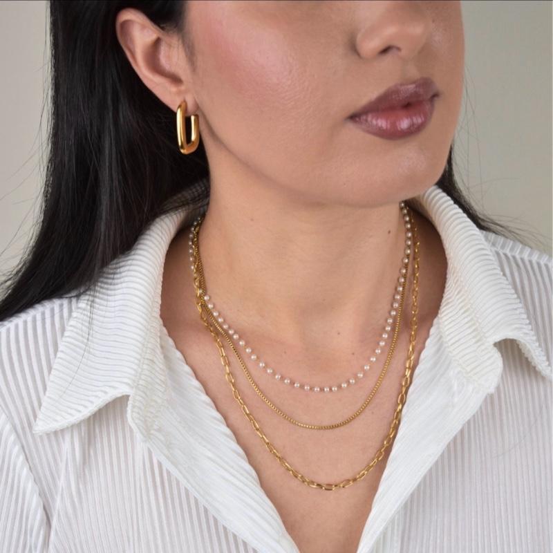 Reni Hoops