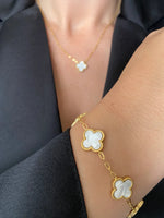 Load image into Gallery viewer, White Clover Necklace
