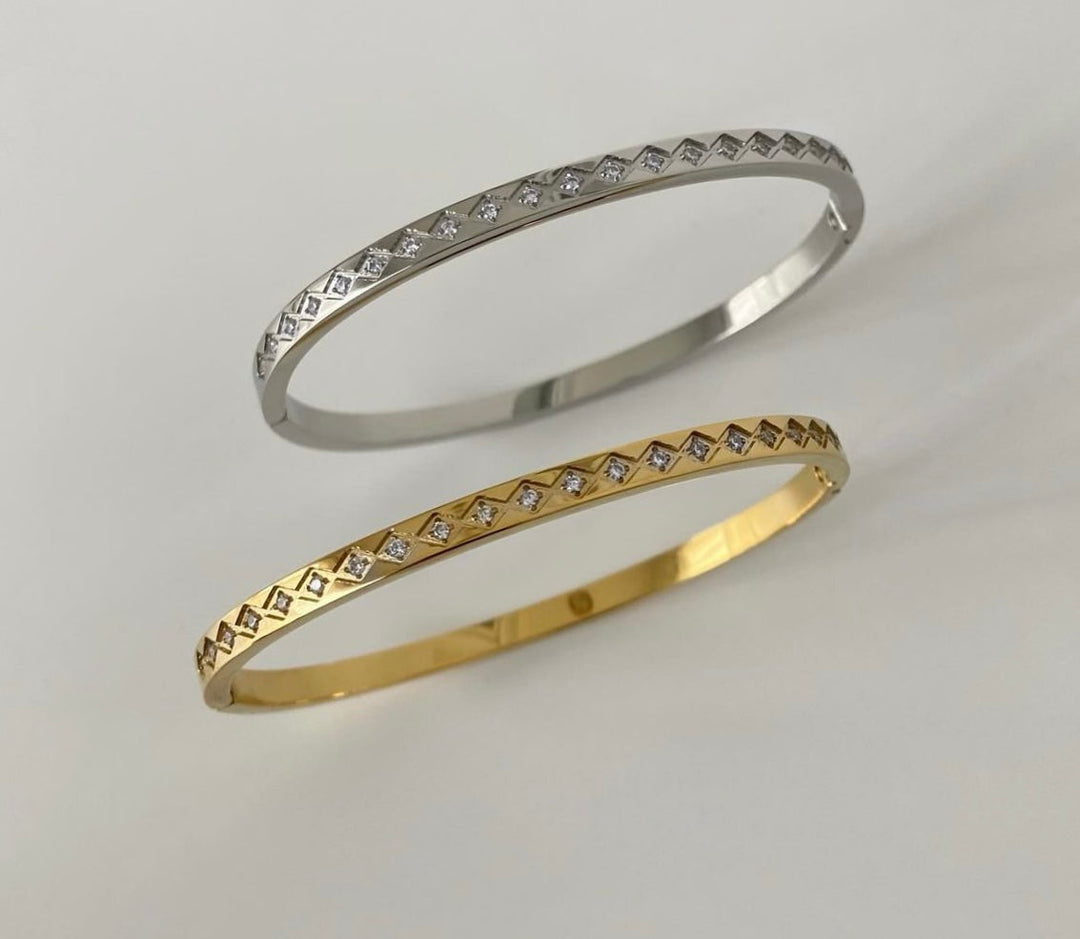 Sahira Gemstone Bangle