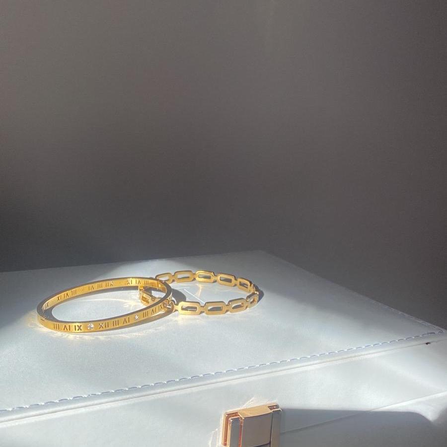 Salma Bangle
