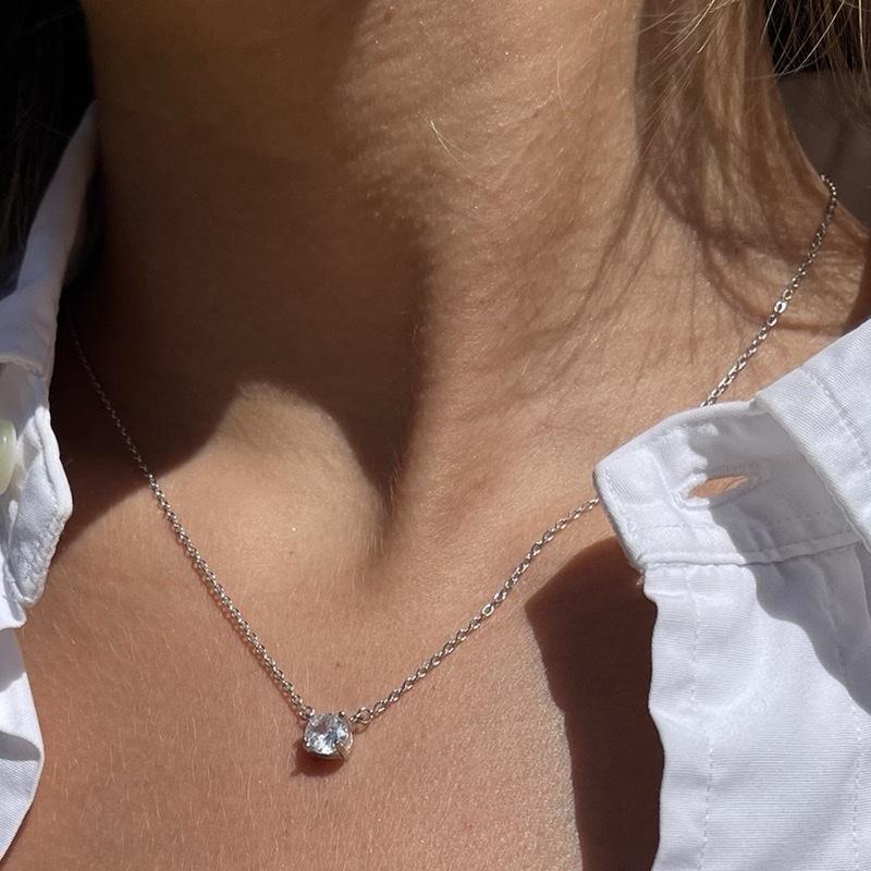 Dainty Solitaire Necklace